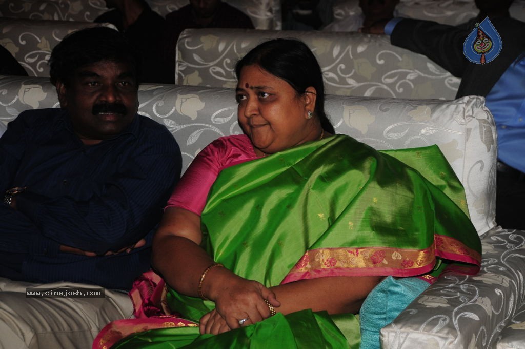 Dil Raju Daughter Hanshitha Engagement 01 - 88 / 106 photos