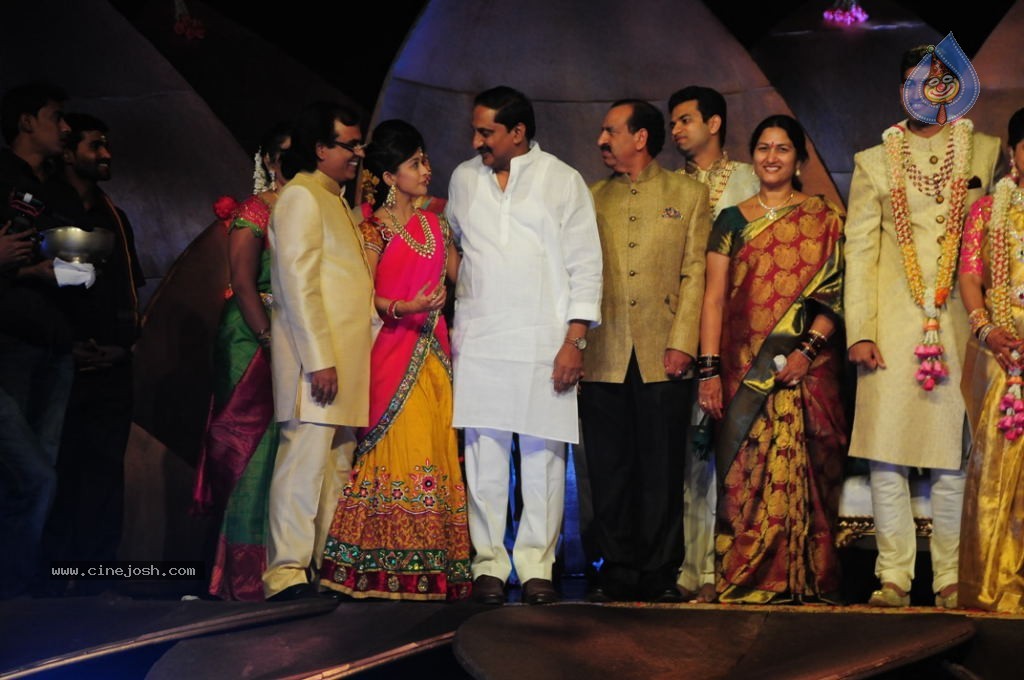 Dil Raju Daughter Hanshitha Engagement 01 - 97 / 106 photos