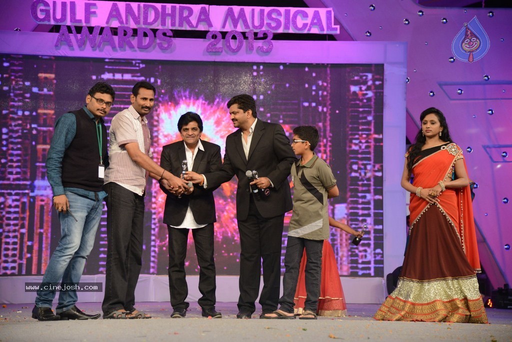 Celebs at Gama Awards 2013 - 106 / 321 photos