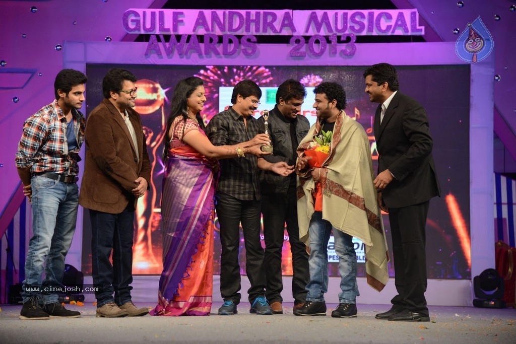 Celebs at Gama Awards 2013 - 118 / 321 photos