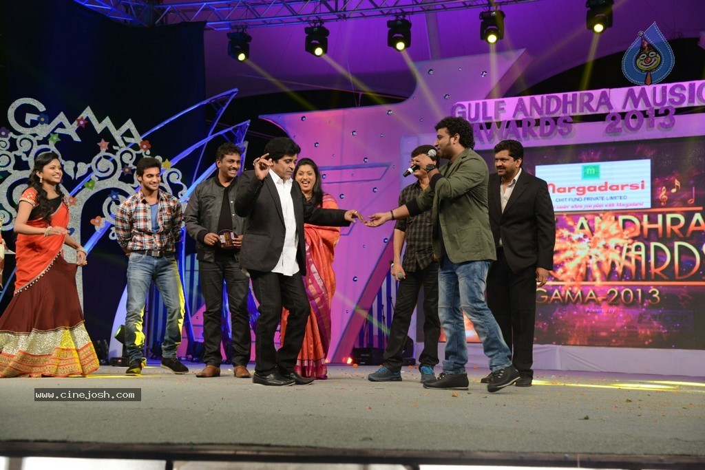 Celebs at Gama Awards 2013 - 146 / 321 photos