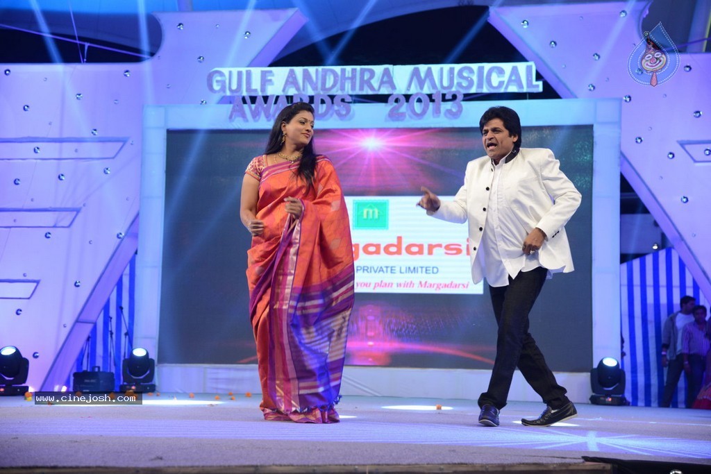 Celebs at Gama Awards 2013 - 235 / 321 photos