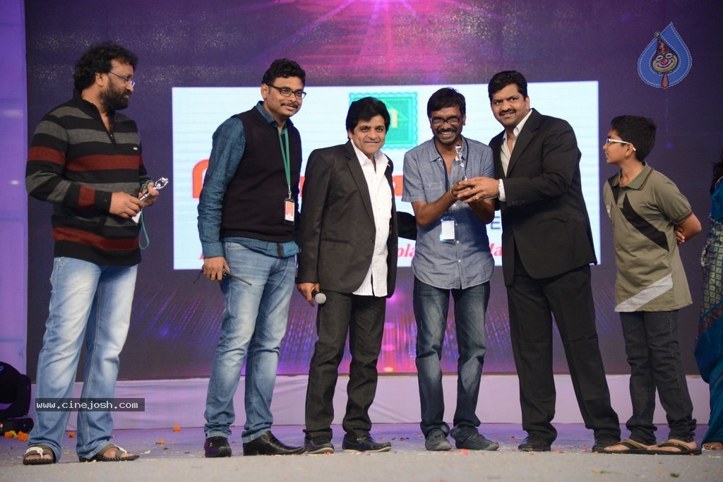 Celebs at Gama Awards 2013 - 247 / 321 photos