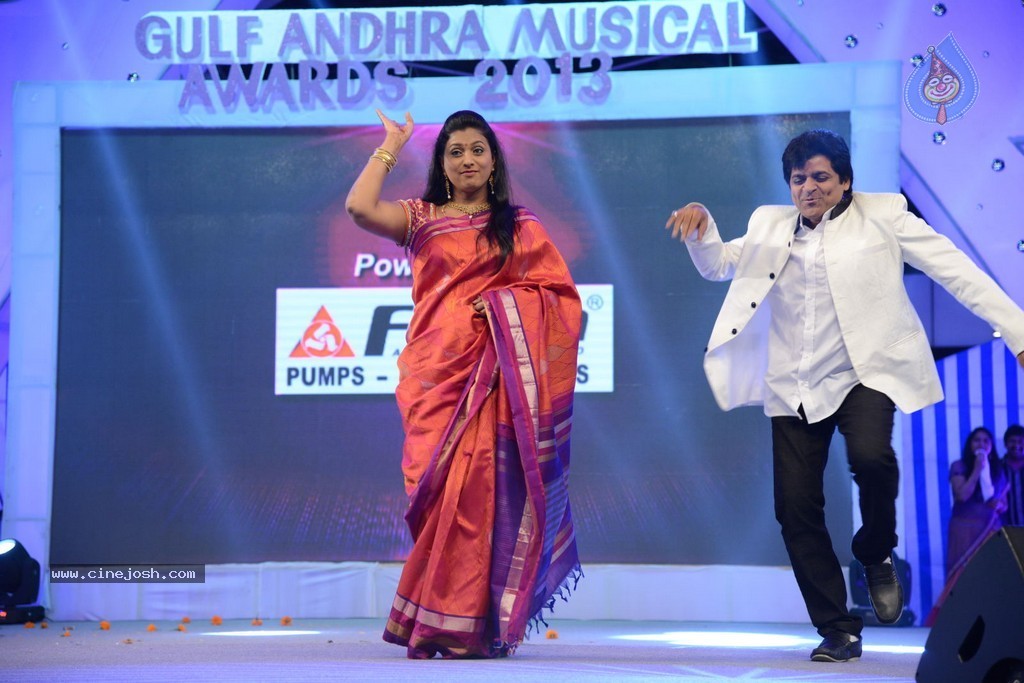 Celebs at Gama Awards 2013 - 281 / 321 photos