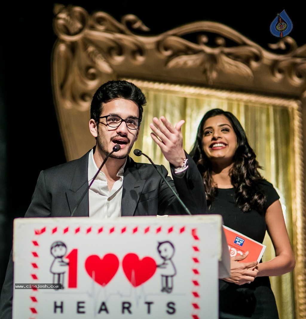 Celebs at Hundred Hearts Glamorous Charity Dinner 02 - 49 / 105 photos