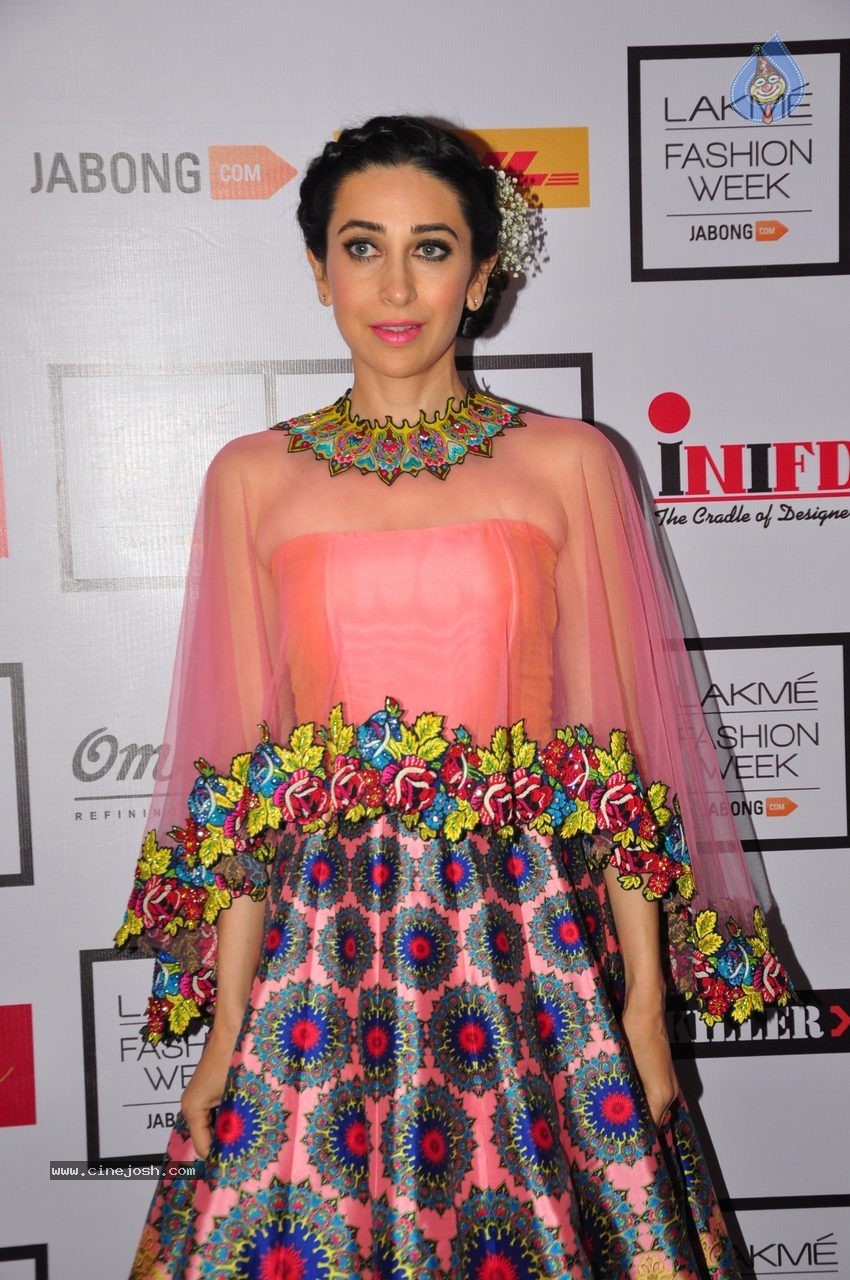 Celebs at Lakme Fahion Week 2015 - 27 / 60 photos