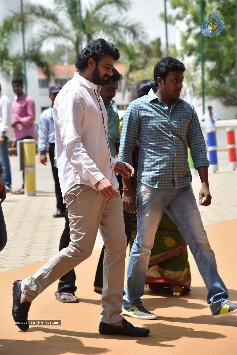 Celebs at Manchu Manoj Wedding 02 - 32 / 57 photos