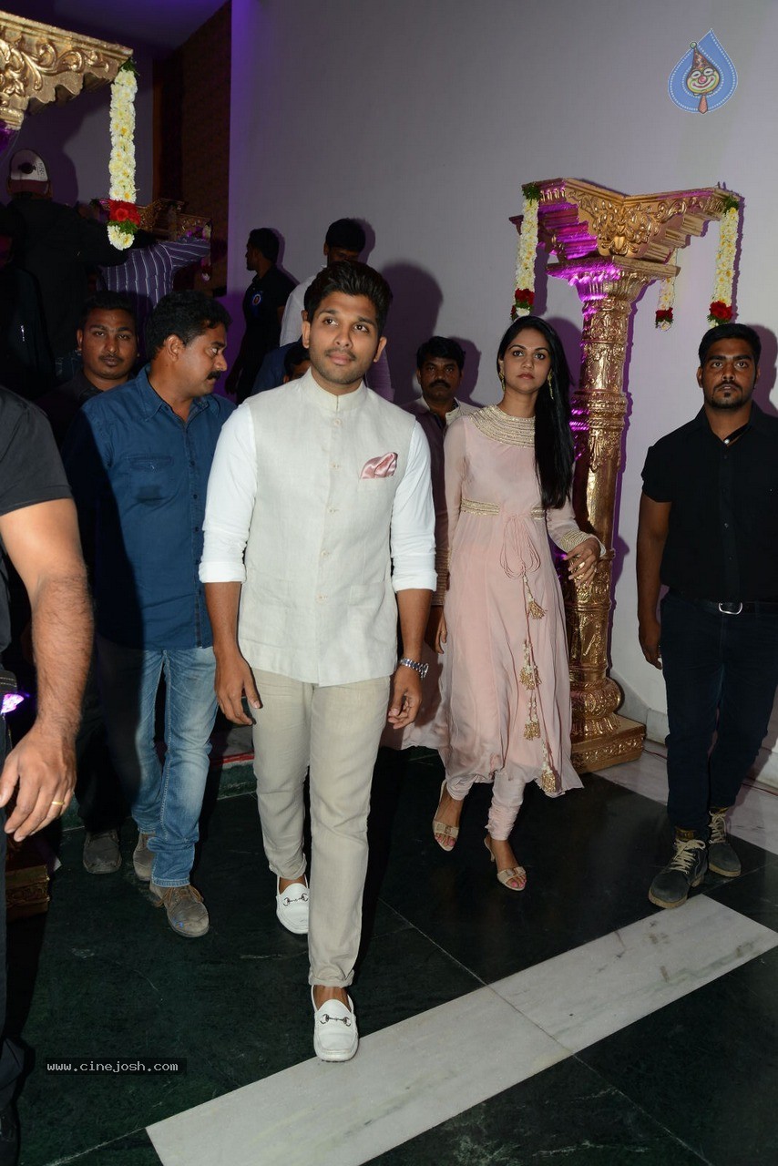 Celebs at Rajendra Prasad Son Wedding Reception 02 - 42 / 75 photos