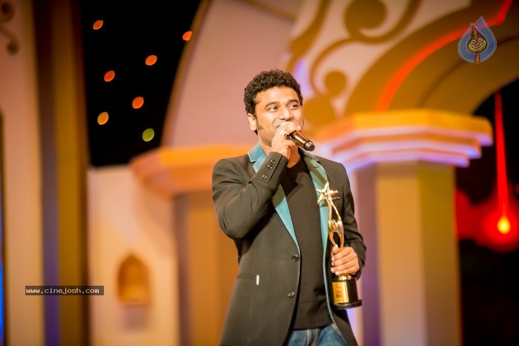 Celebs at SIIMA 2014 - 104 / 431 photos