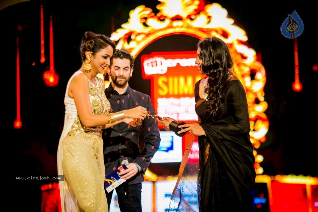 Celebs at SIIMA 2014 - 107 / 431 photos