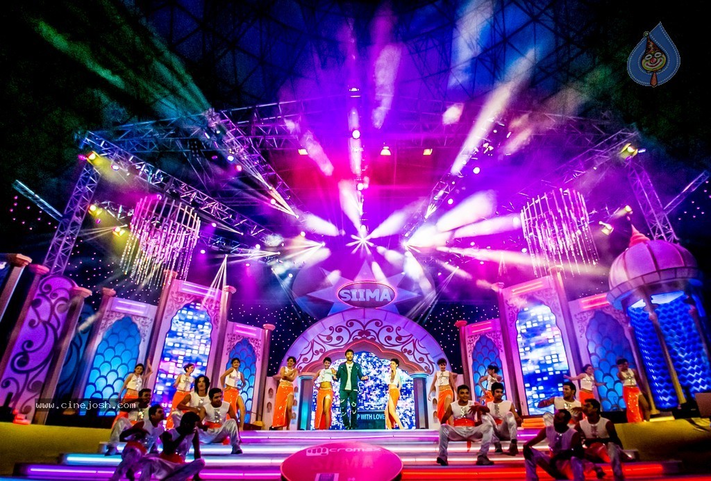 Celebs at SIIMA 2014 - 108 / 431 photos