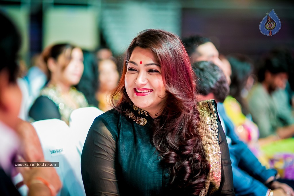 Celebs at SIIMA 2014 - 132 / 431 photos