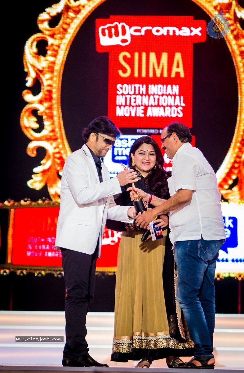 Celebs at SIIMA 2014 - 134 / 431 photos
