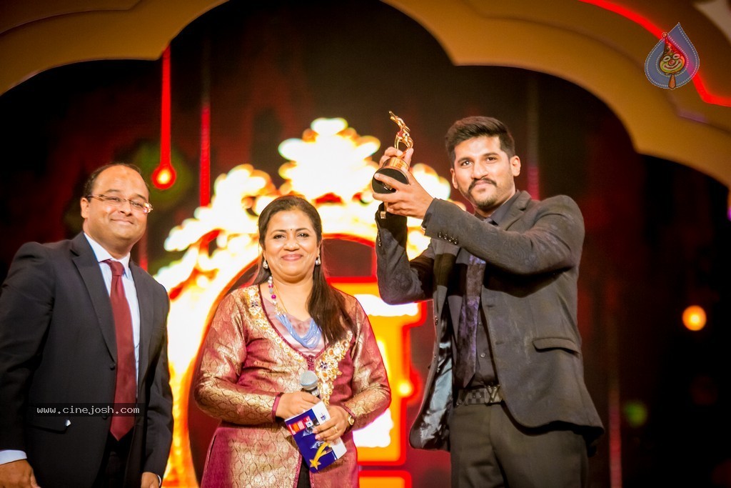 Celebs at SIIMA 2014 - 135 / 431 photos