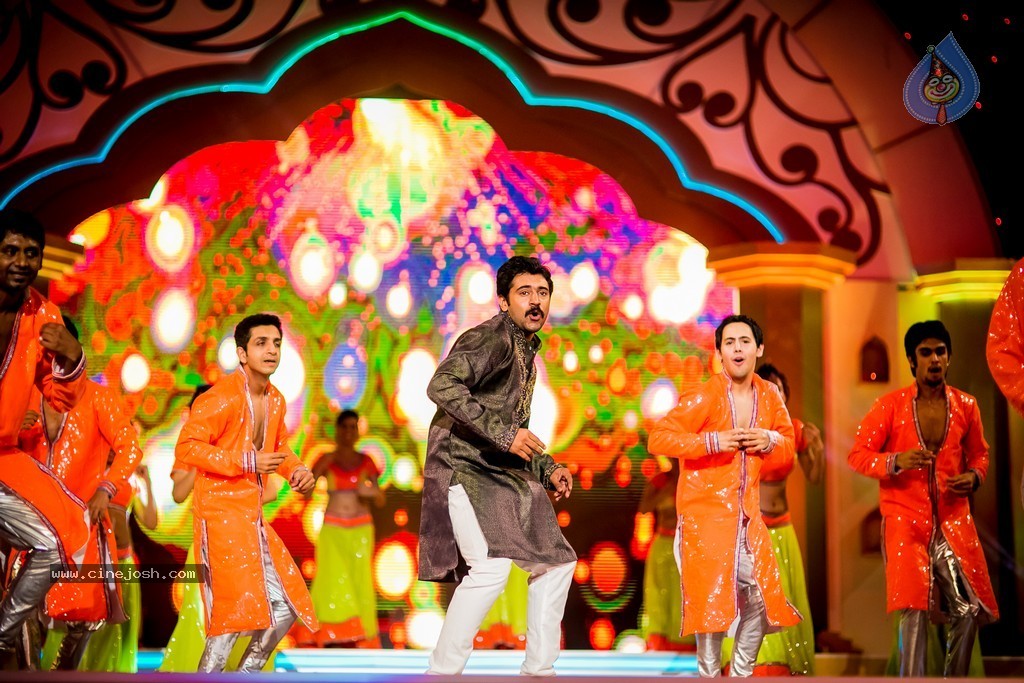 Celebs at SIIMA 2014 - 157 / 431 photos