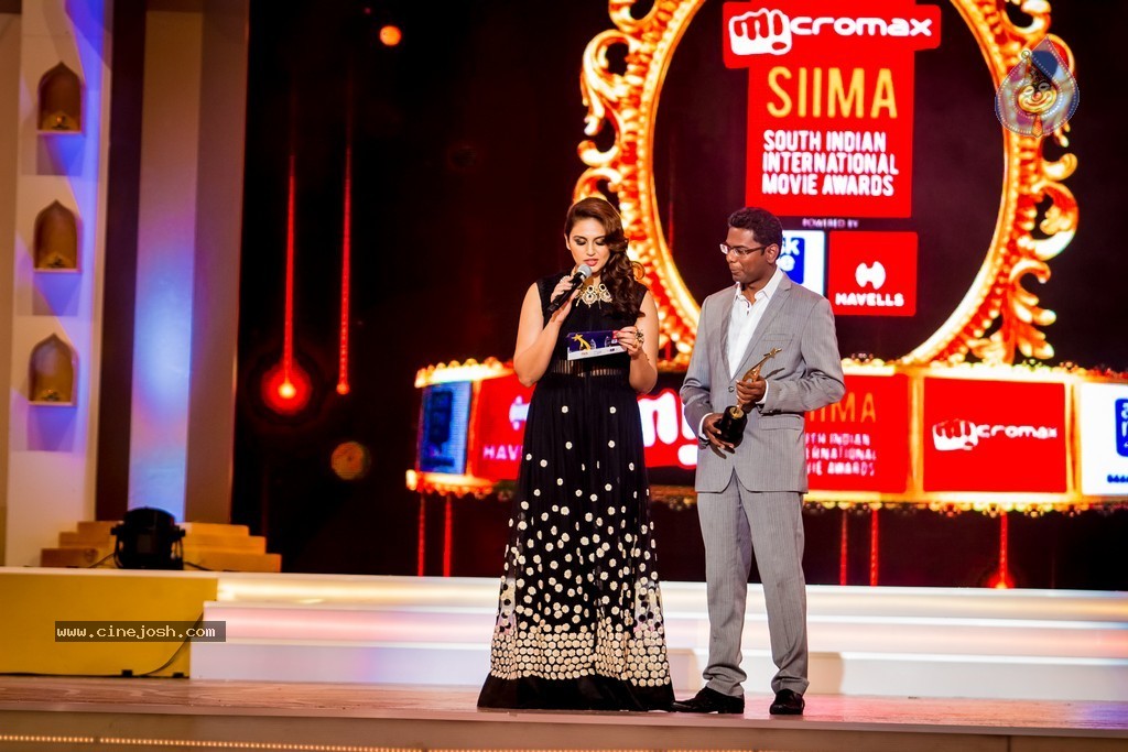 Celebs at SIIMA 2014 - 164 / 431 photos
