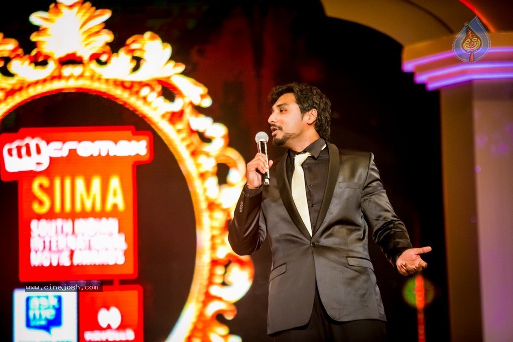 Celebs at SIIMA 2014 - 183 / 431 photos