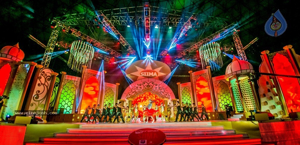 Celebs at SIIMA 2014 - 185 / 431 photos