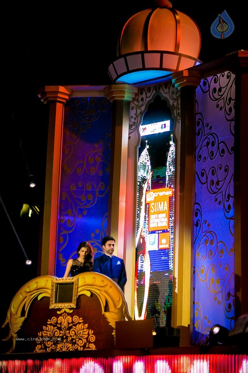 Celebs at SIIMA 2014 - 219 / 431 photos