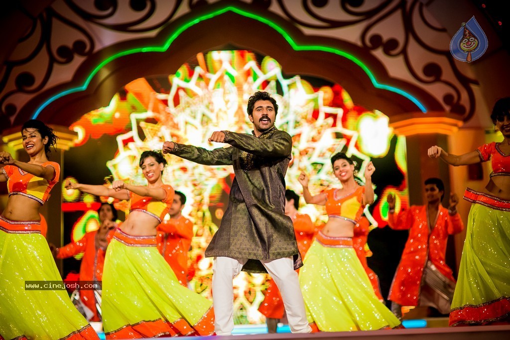 Celebs at SIIMA 2014 - 236 / 431 photos