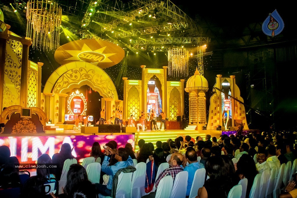 Celebs at SIIMA 2014 - 255 / 431 photos