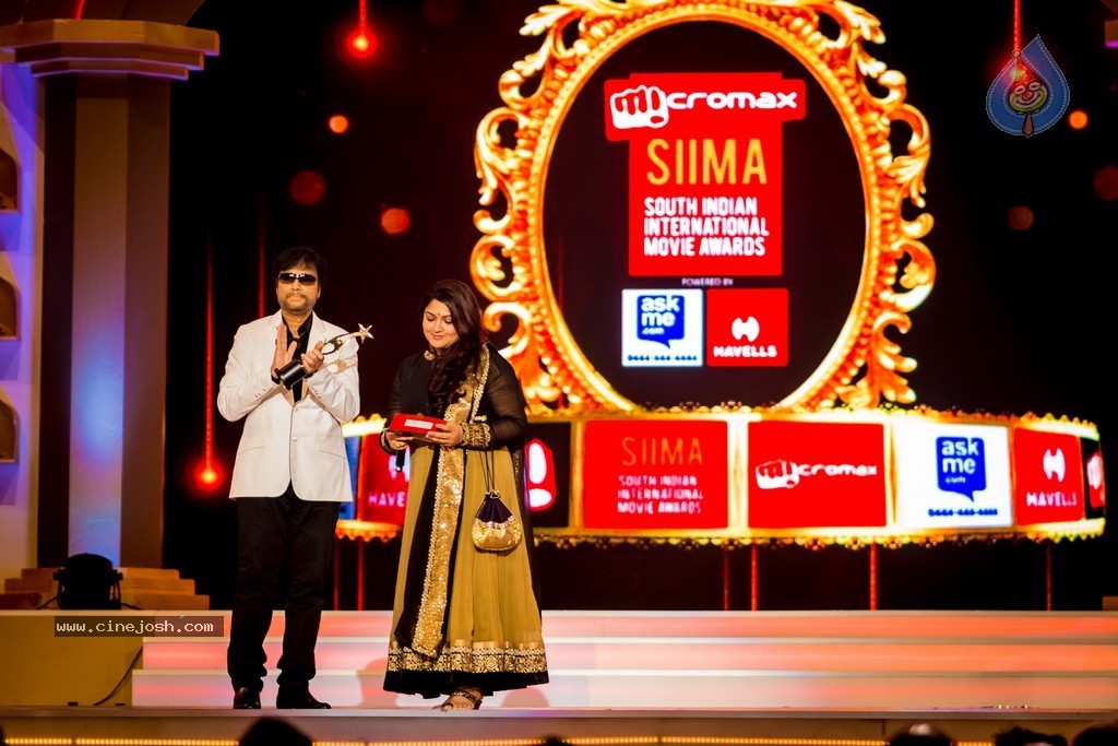 Celebs at SIIMA 2014 - 379 / 431 photos