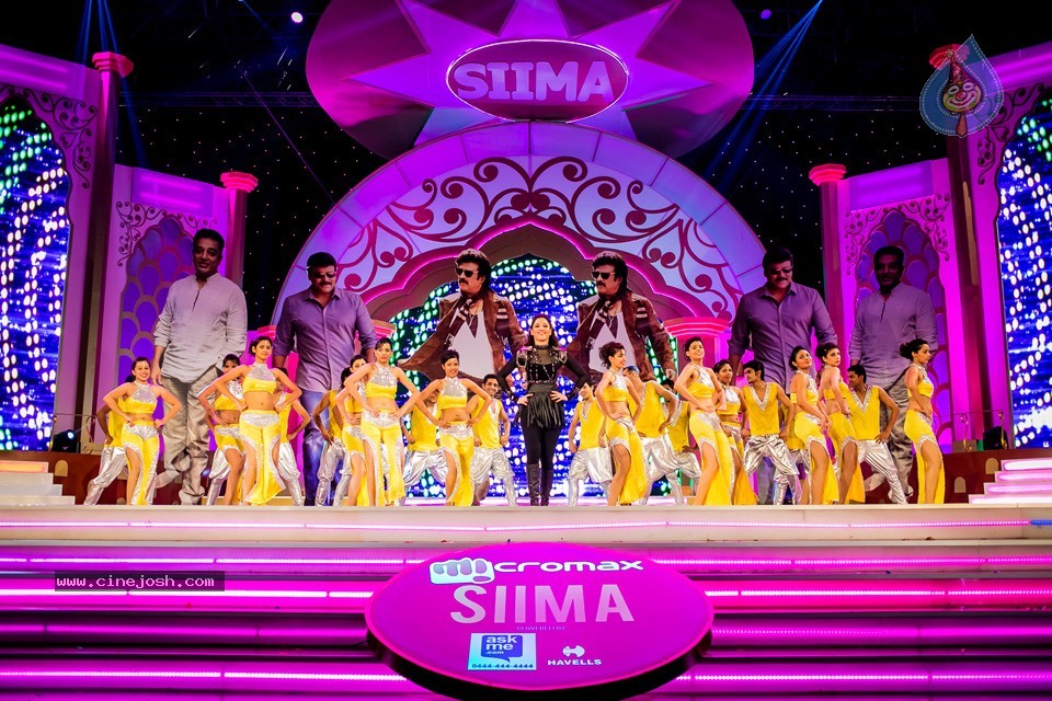 Celebs at SIIMA Awards Day 2 - 38 / 152 photos