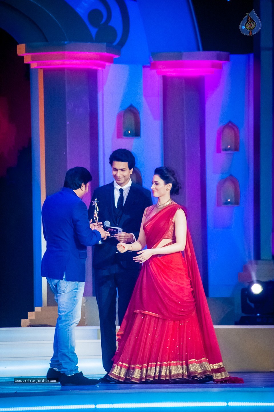 Celebs at SIIMA Awards Day 2 - 110 / 152 photos