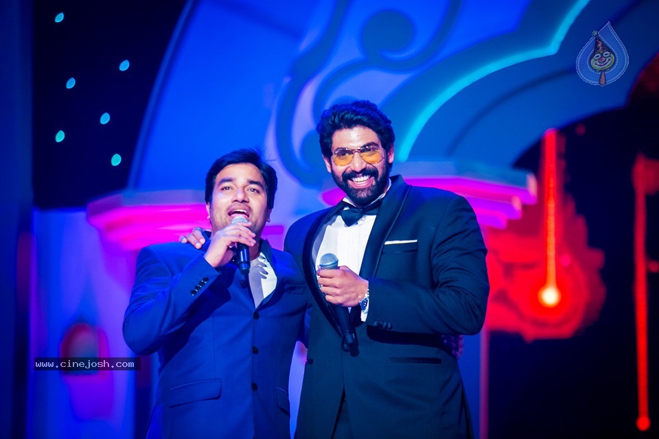 Celebs at SIIMA Awards Day 2 - 128 / 152 photos