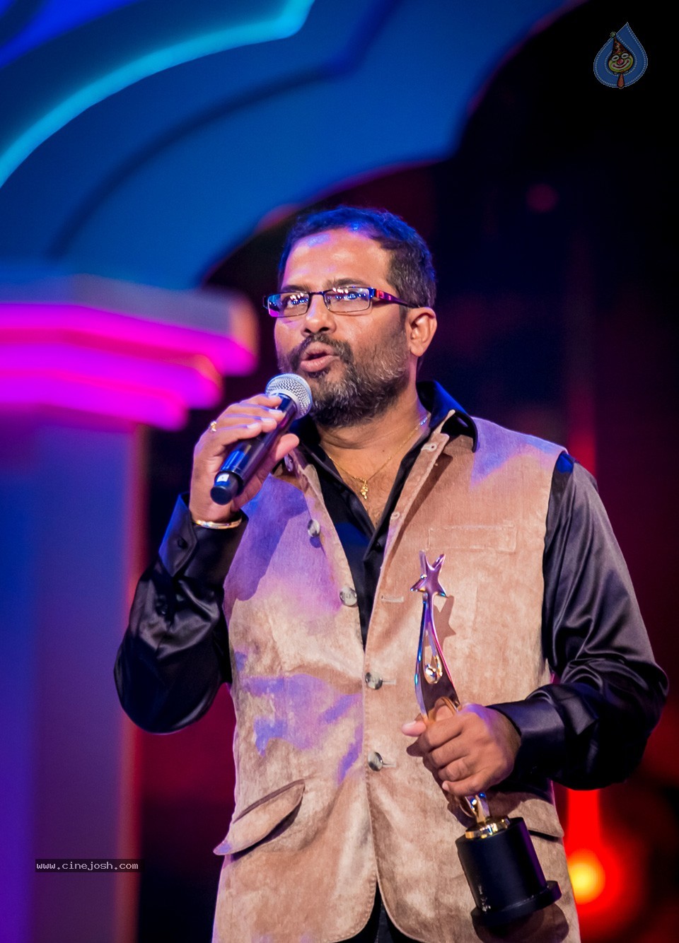 Celebs at SIIMA Awards Day 2 - 139 / 152 photos