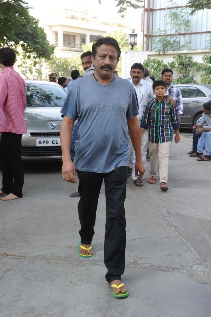 Celebs Condolences to Nandamuri Janakiram Photos - 46 / 351 photos