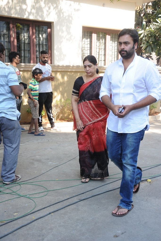 Celebs Condolences to Nandamuri Janakiram Photos - 71 / 351 photos