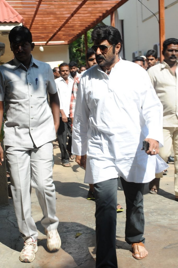 Celebs Condolences to Nandamuri Janakiram Photos - 73 / 351 photos
