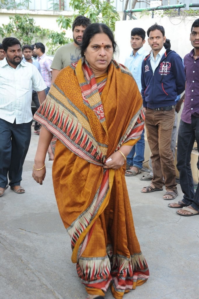 Celebs Condolences to Nandamuri Janakiram Photos - 136 / 351 photos