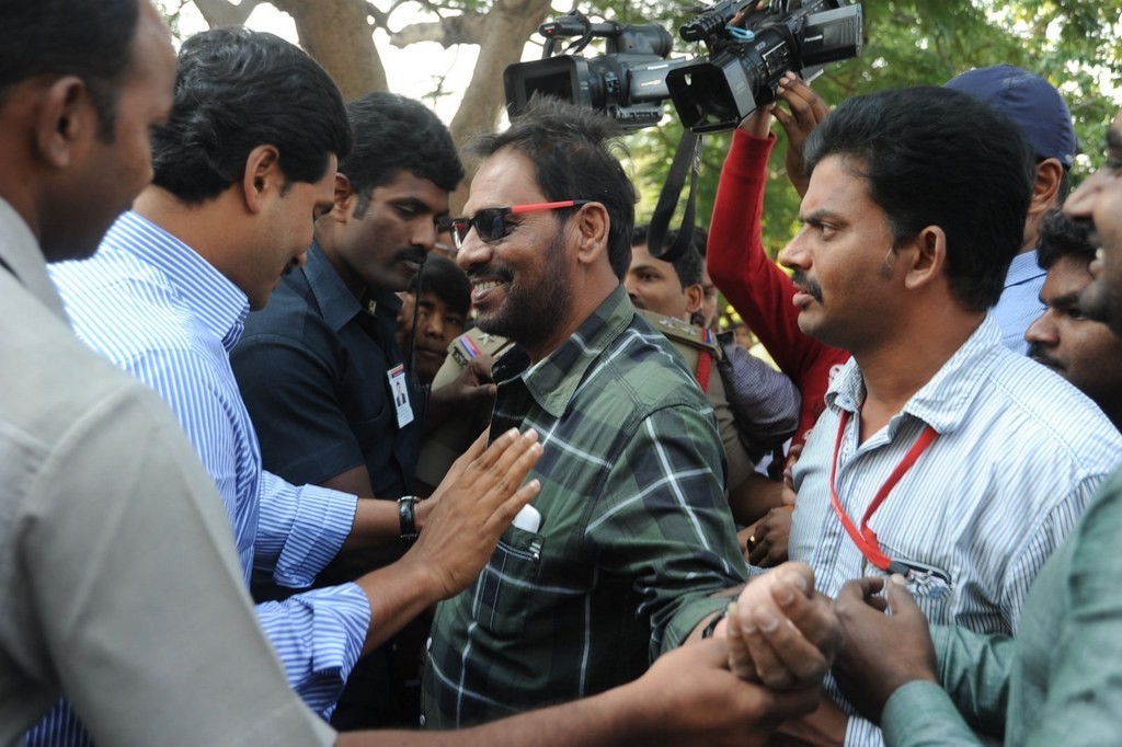 Celebs Condolences to Nandamuri Janakiram Photos - 210 / 351 photos