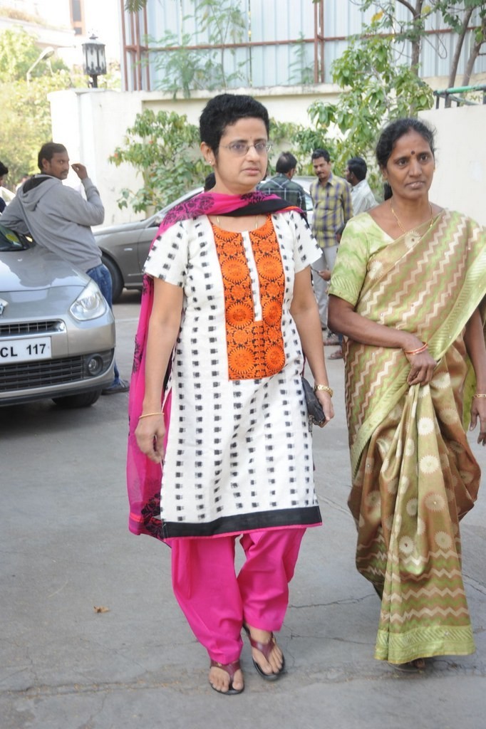 Celebs Condolences to Nandamuri Janakiram Photos - 351 / 351 photos