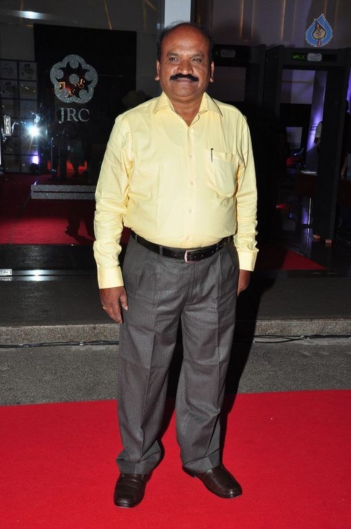 Celebs at Mirchi Music Awards 2014 Photos 1 - 3 / 68 photos