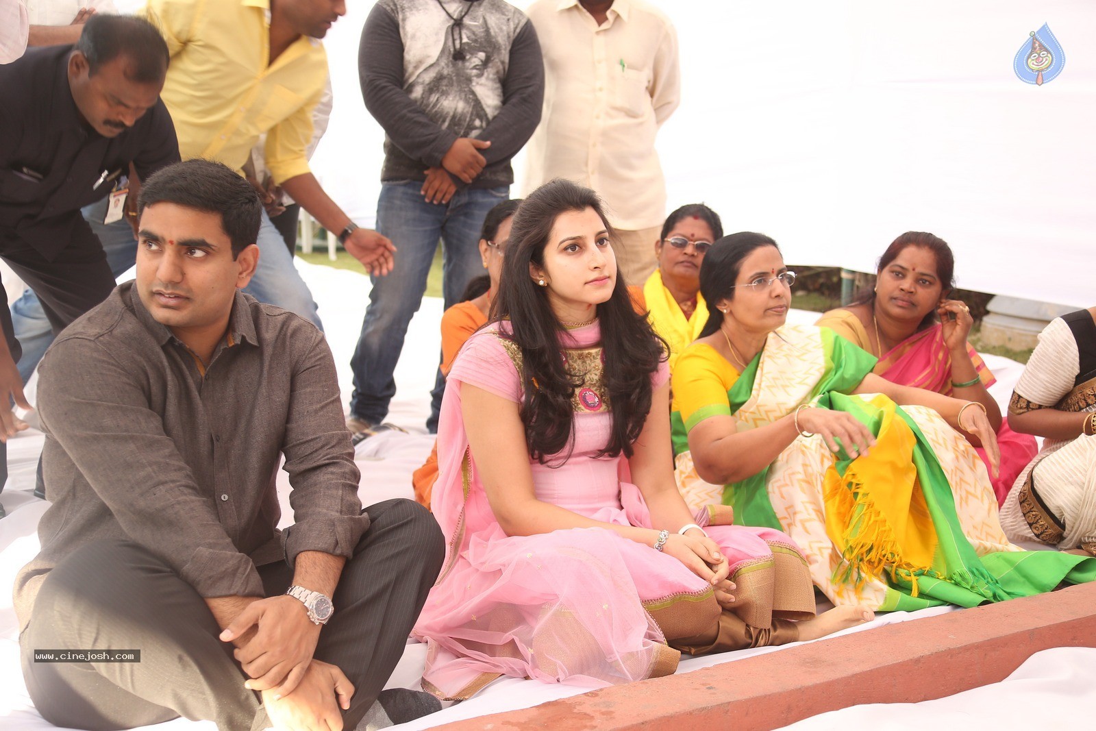 Chandrababu Naidu Family at NTR Ghat - 18 / 90 photos