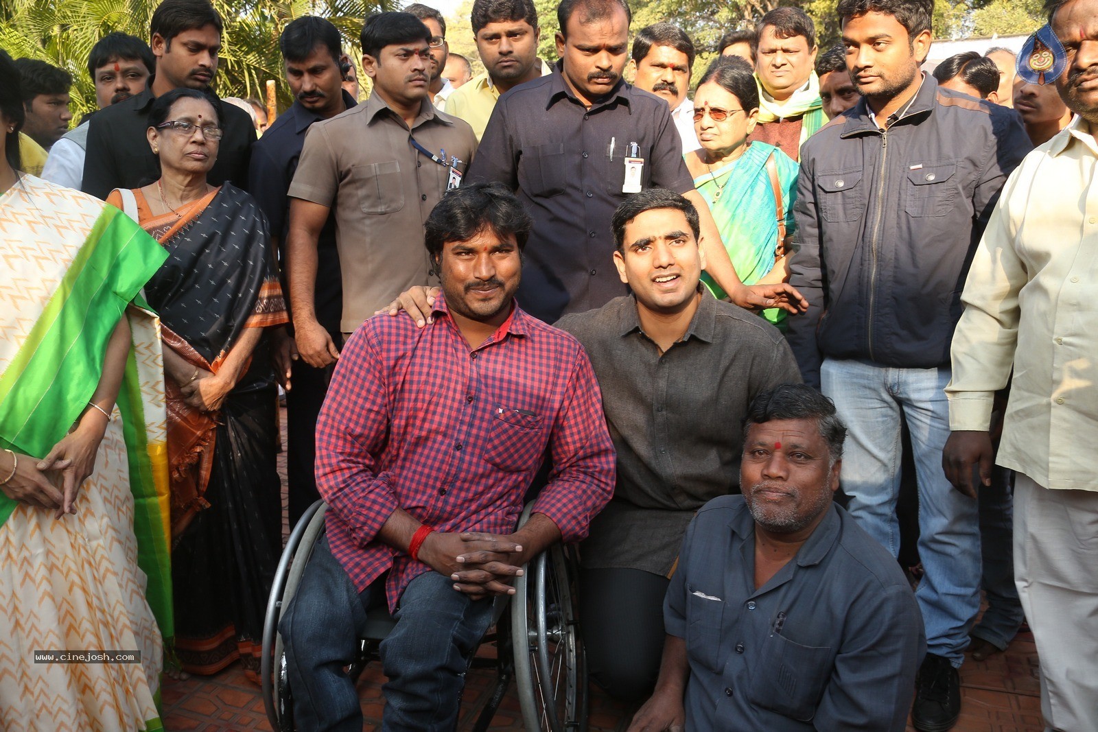 Chandrababu Naidu Family at NTR Ghat - 70 / 90 photos