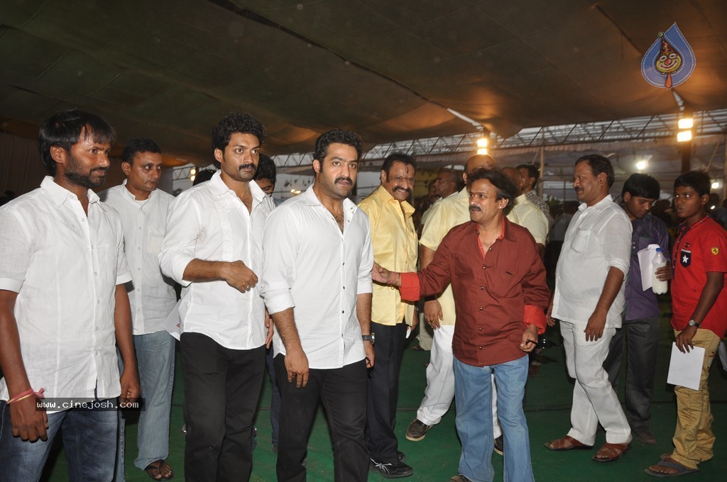 Chandrababu Naidu Sworn in as Andhra Pradesh CM - 94 / 150 photos