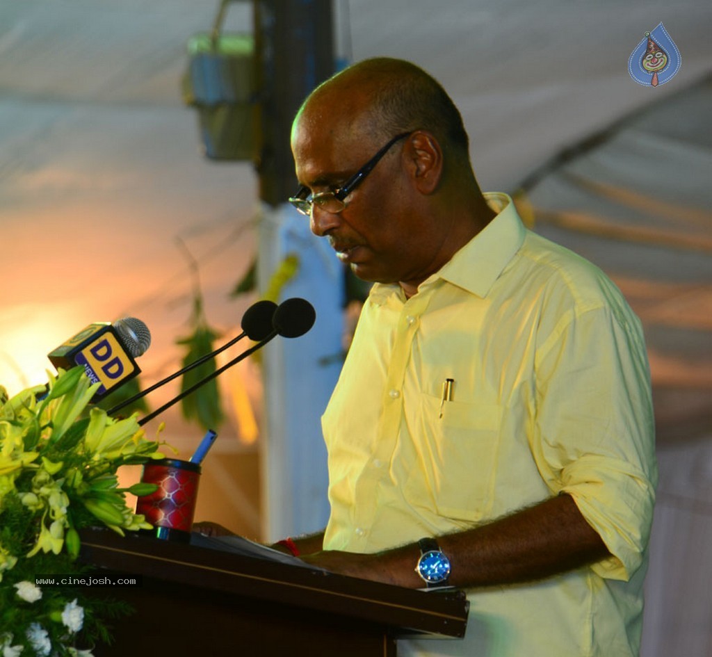 Chandrababu Naidu Sworn in as Andhra Pradesh CM - 109 / 150 photos