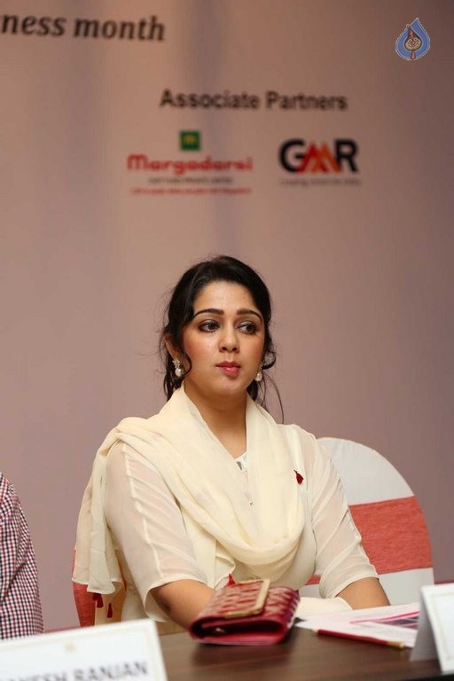 Charmme at Pink Ribbon Campaign 2015 Event - 28 / 42 photos