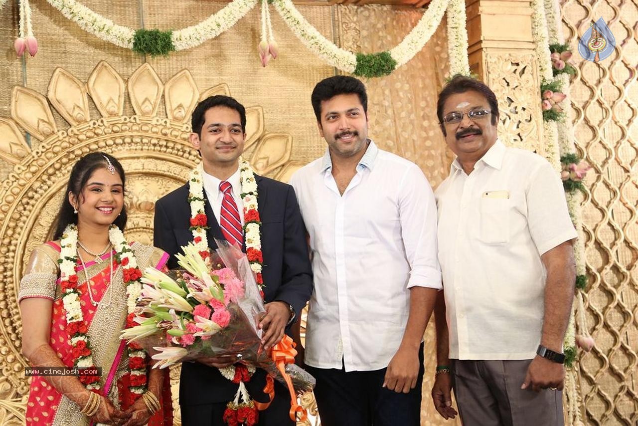Chennai Kamala Theater MD Son Reception - 21 / 60 photos
