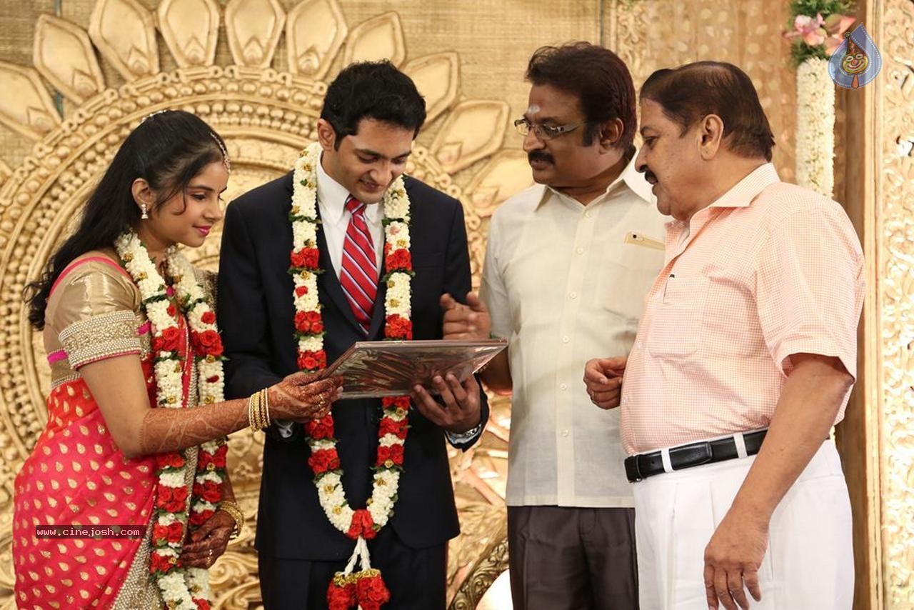 Chennai Kamala Theater MD Son Reception - 50 / 60 photos