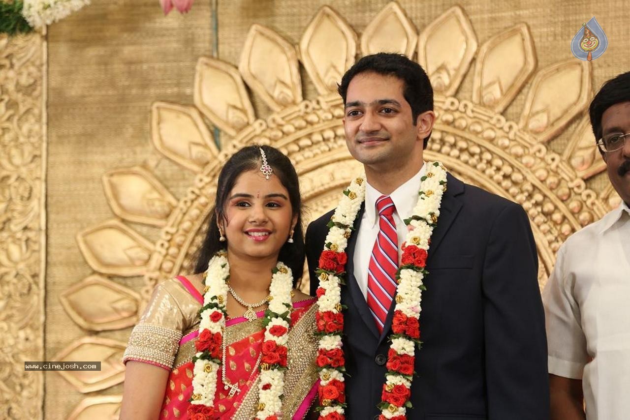 Chennai Kamala Theater MD Son Reception - 52 / 60 photos