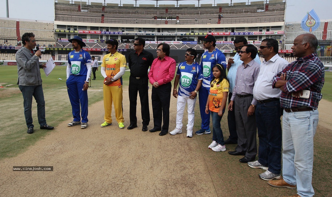 Chennai Rhinos Vs Karnataka Bulldozers Match Photos - 13 / 150 photos