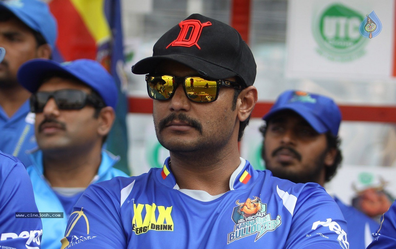 Chennai Rhinos Vs Karnataka Bulldozers Match Photos - 16 / 150 photos