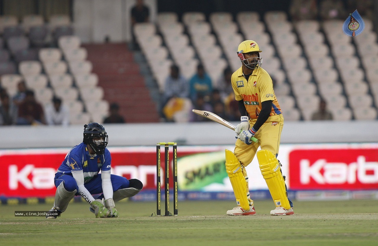 Chennai Rhinos Vs Karnataka Bulldozers Match Photos - 99 / 150 photos
