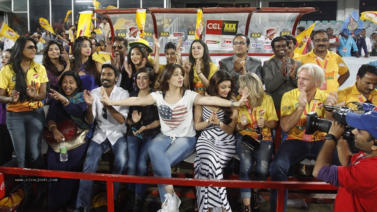 Chennai Rhinos Vs Karnataka Bulldozers Match Photos - 120 / 150 photos