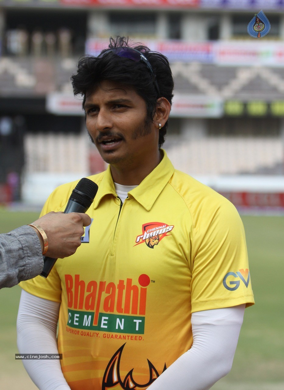 Chennai Rhinos Vs Karnataka Bulldozers Match Photos - 138 / 150 photos